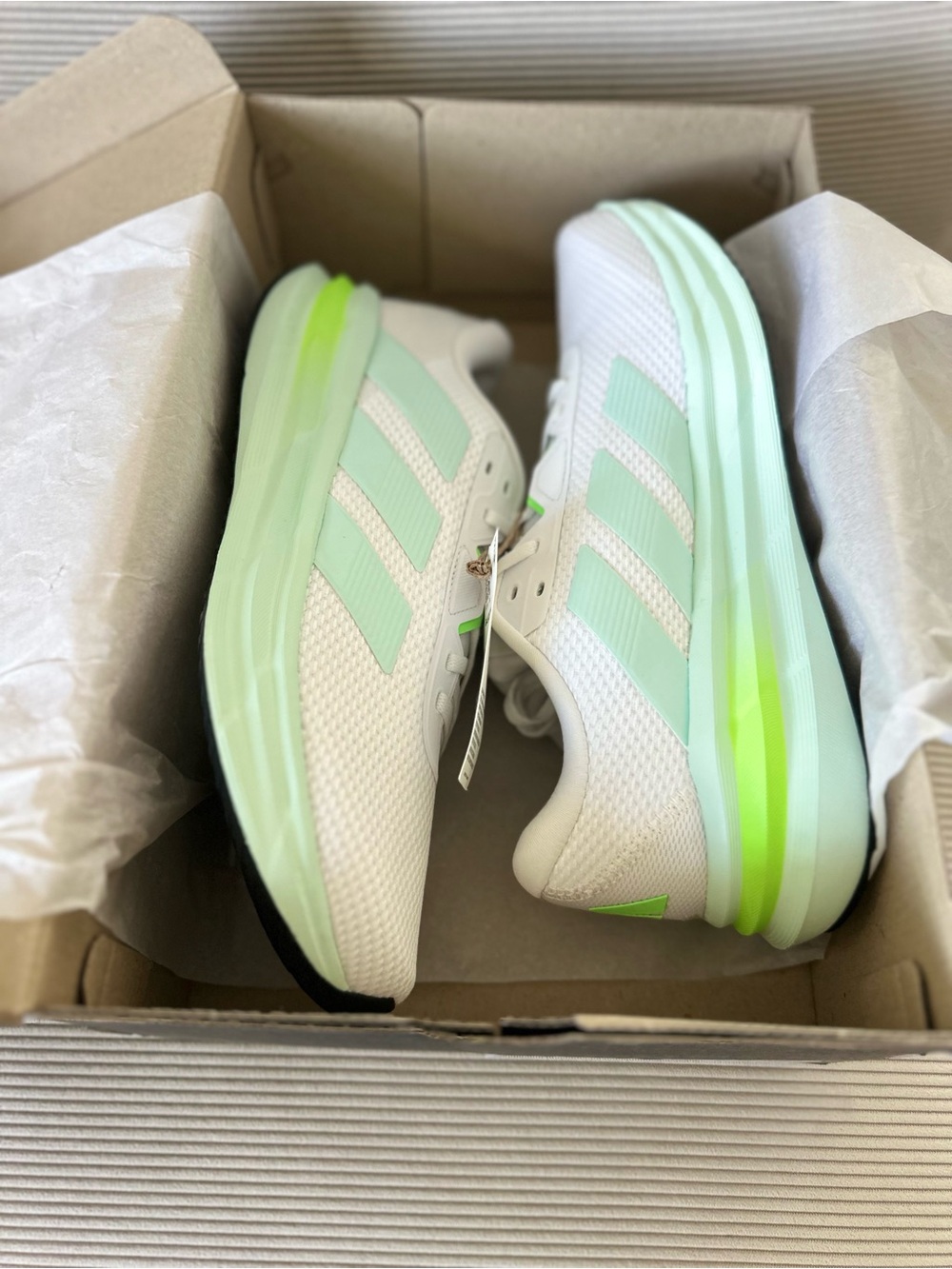 Adidas Women’s Galaxy 7 W - Cloud White / Halo Mint / Lime size 10.5 - Picture 11 of 11
